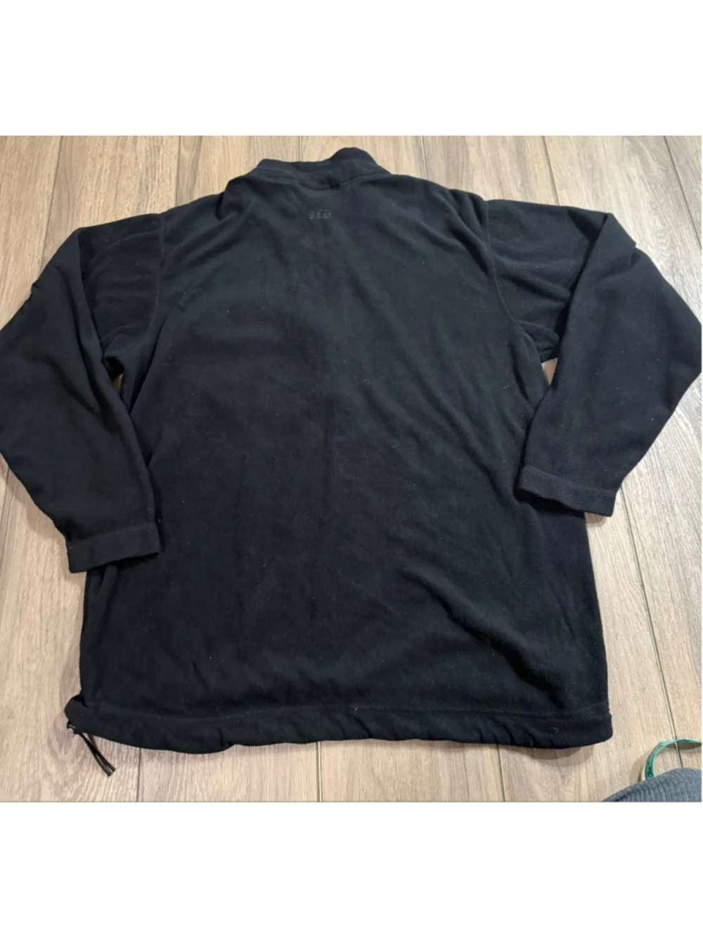 Vintage Men's REI Black Polartec Fleece Quarter Zip Sweater L